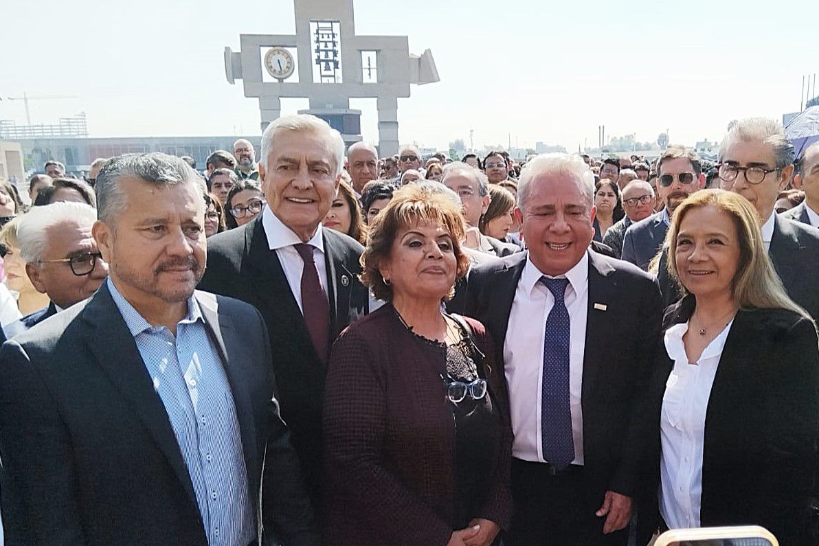 Cientos de asistentes en el primer Aniversario Luctuoso de Joel Ayala Almeida.